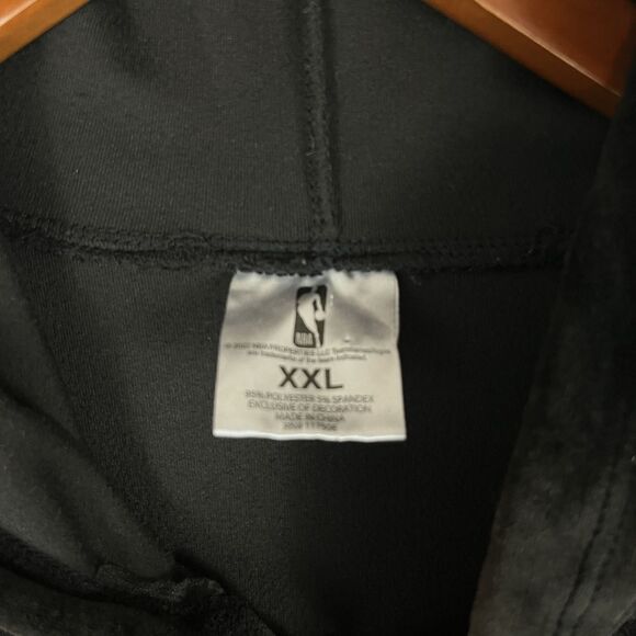 NBA Chicago Bulls Women's Size XXL Black Jacket Velour Zip-Up Graphic Hoodie - Picture 3 of 7